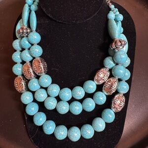 Erica Lyons signed Turquoise Howlite Beaded Necklace with Silver Accents
